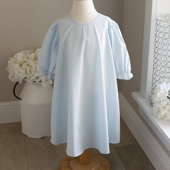 Smocked Dress Long Sleeve Bishop White & Blue w/Embroidery Will'beth Size 2 NWT - Picture 7 of 9